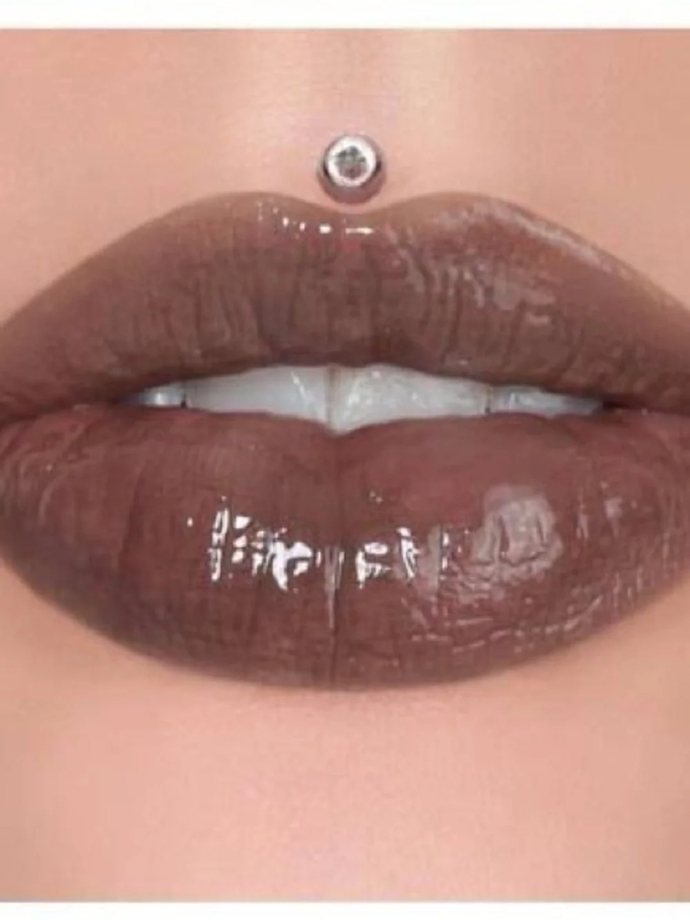 Jeffree Star sheer brown